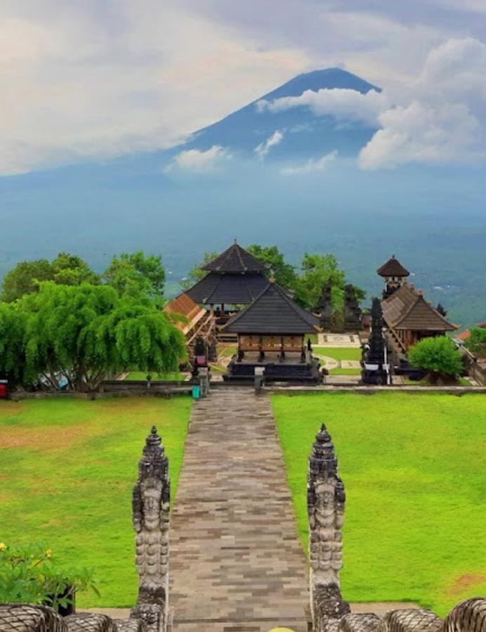 Dharma Homestay Падангбай Екстериор снимка